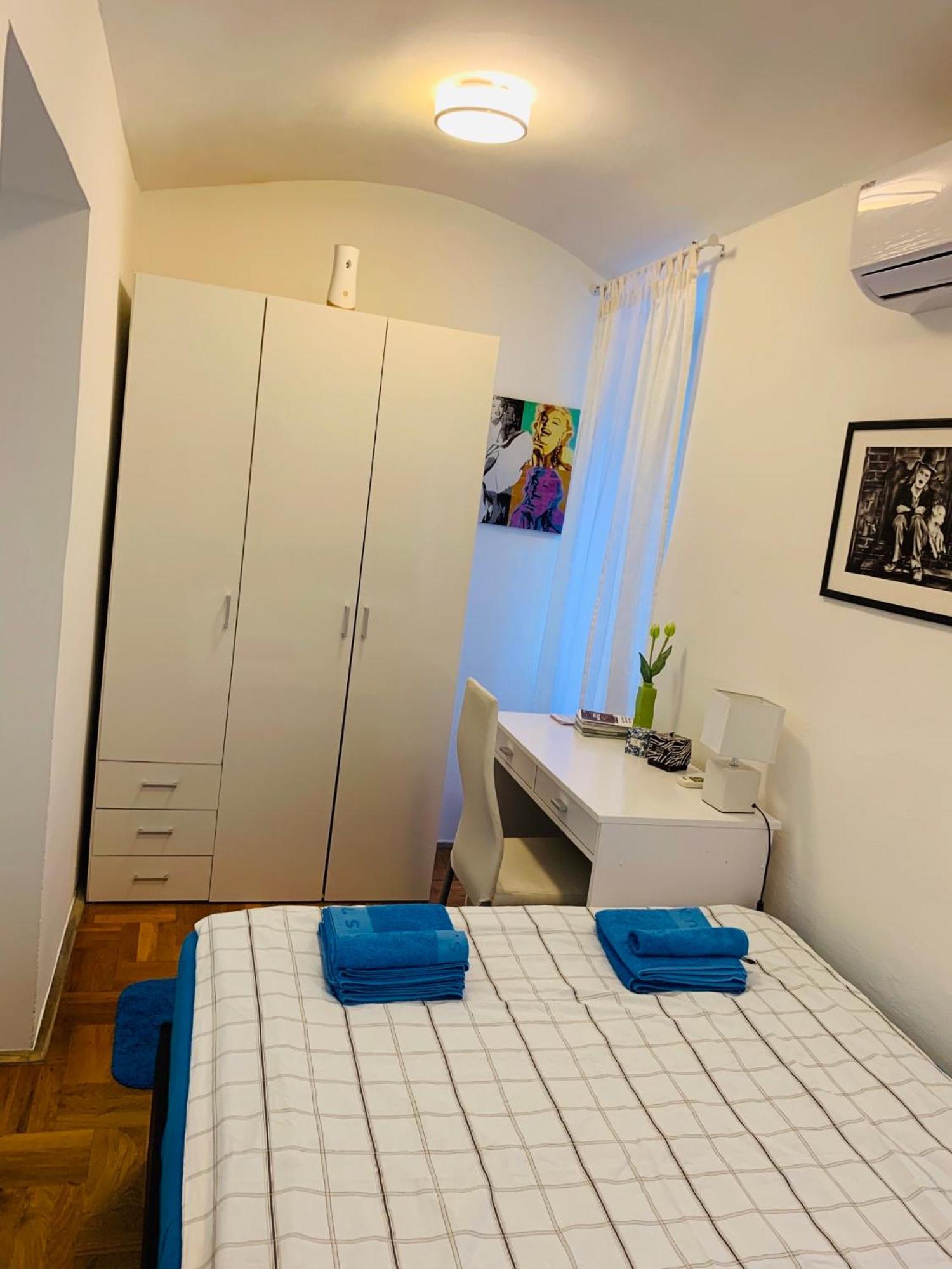 Studio Apartment Ivana Загреб Стая снимка